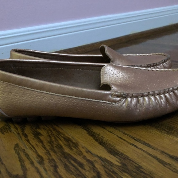 Loafer Shoes Womens size 8 - Picture 3 of 3